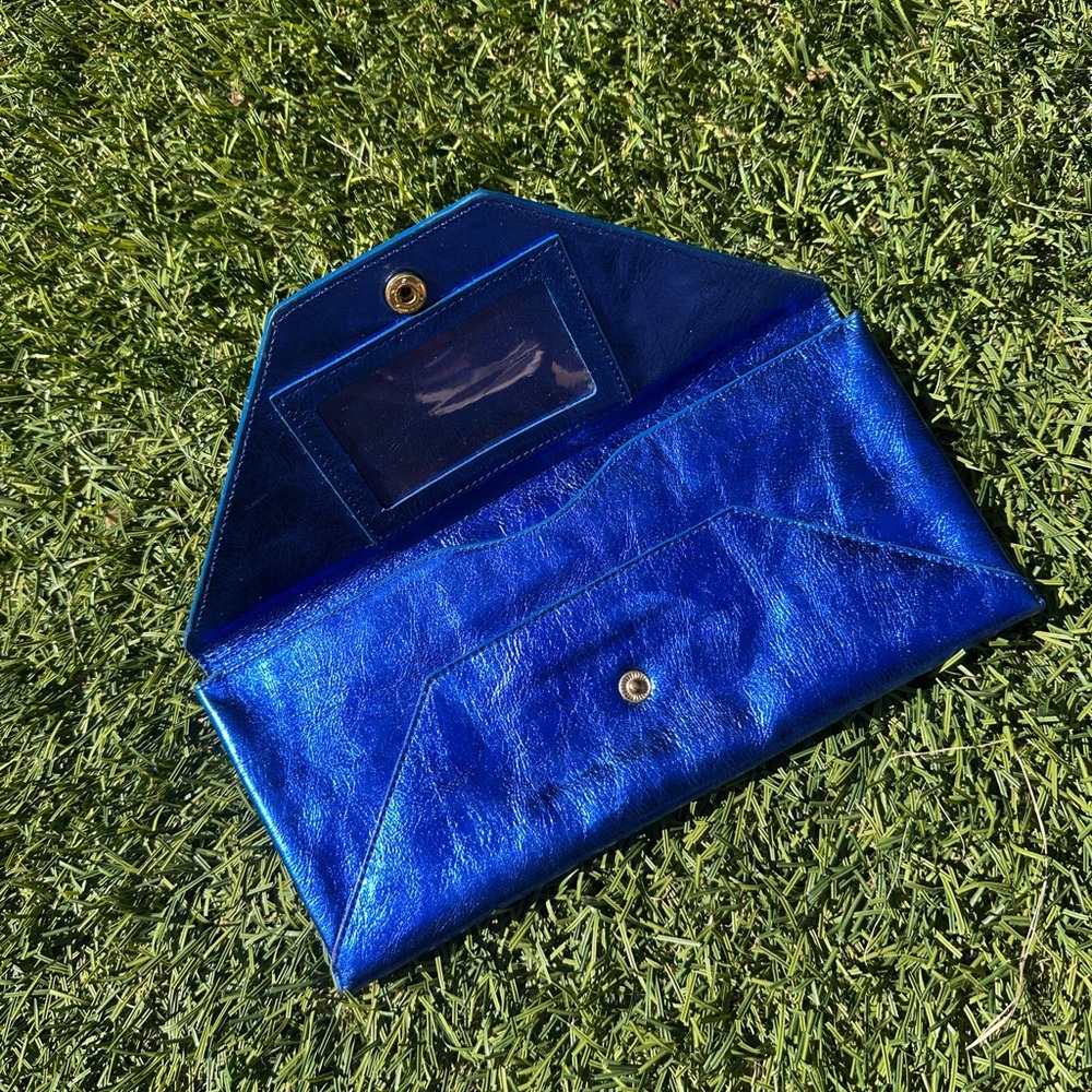 Sobella Metallic Blue Leather Wallet Clutch - Picture 3 of 15